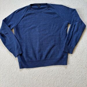 J. Crew Men's Blue Sweater 100% cotton relaxed silhouette size Large